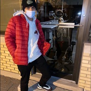 Meet your Posher, Cahaya